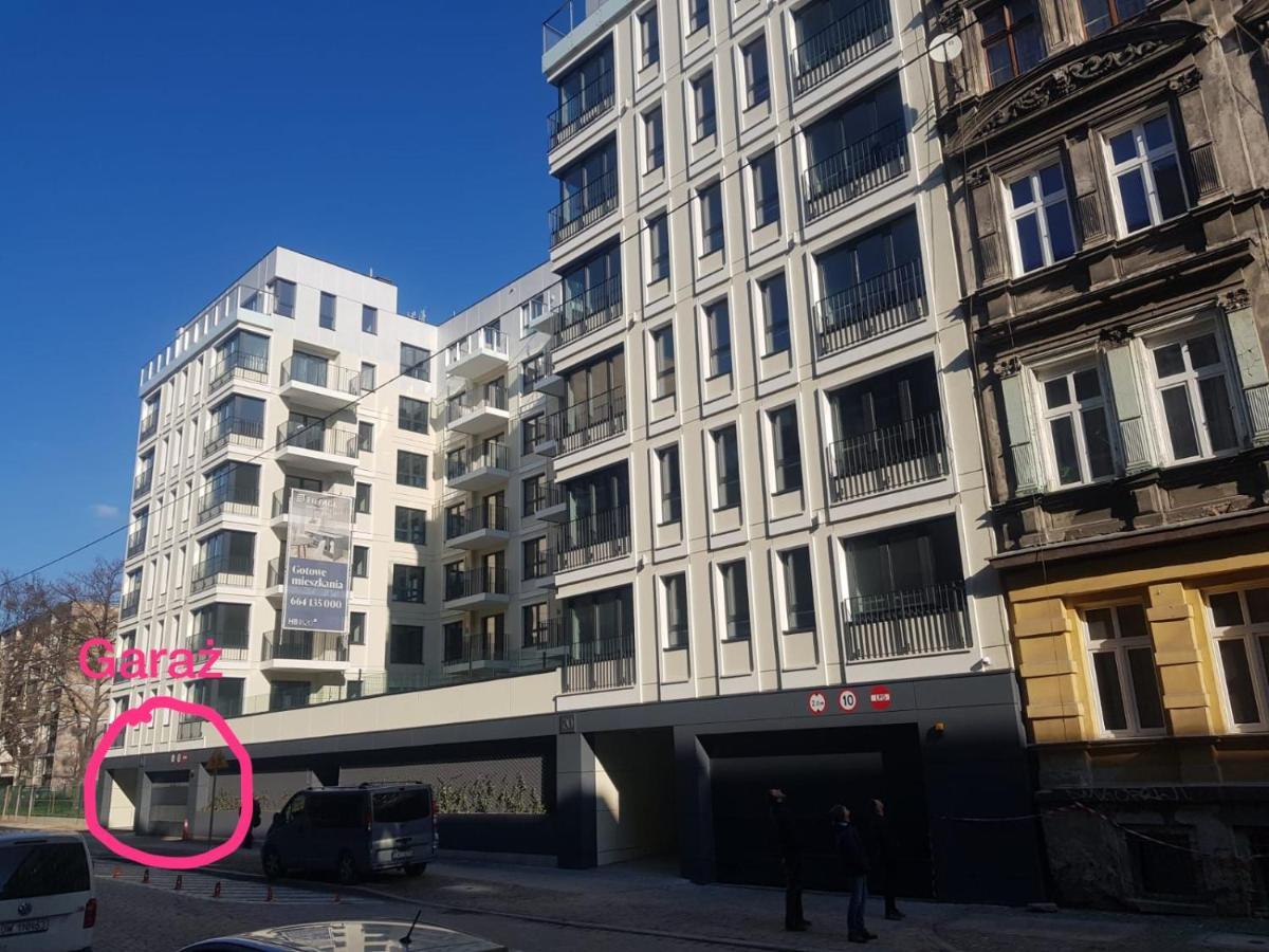 Harry's Apartment/centrum/parking Apartment *